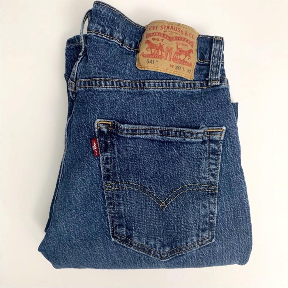 Levis 541 Straight Leg Men's Denim Jeans ~ 30